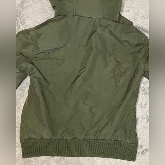 Hollister jacket - Picture 7 of 11